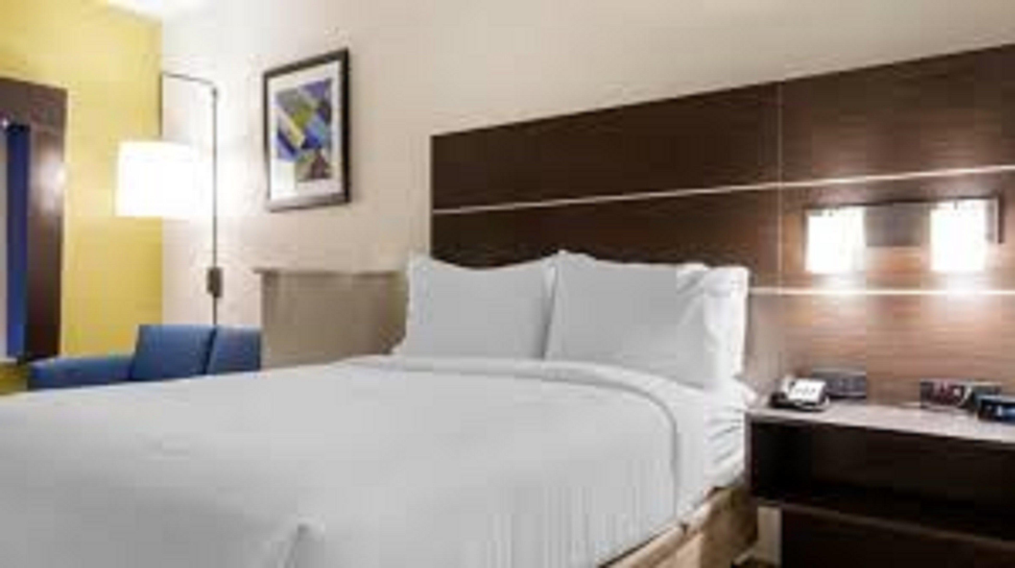 Holiday Inn Express Mccomb By Ihg Exterior photo